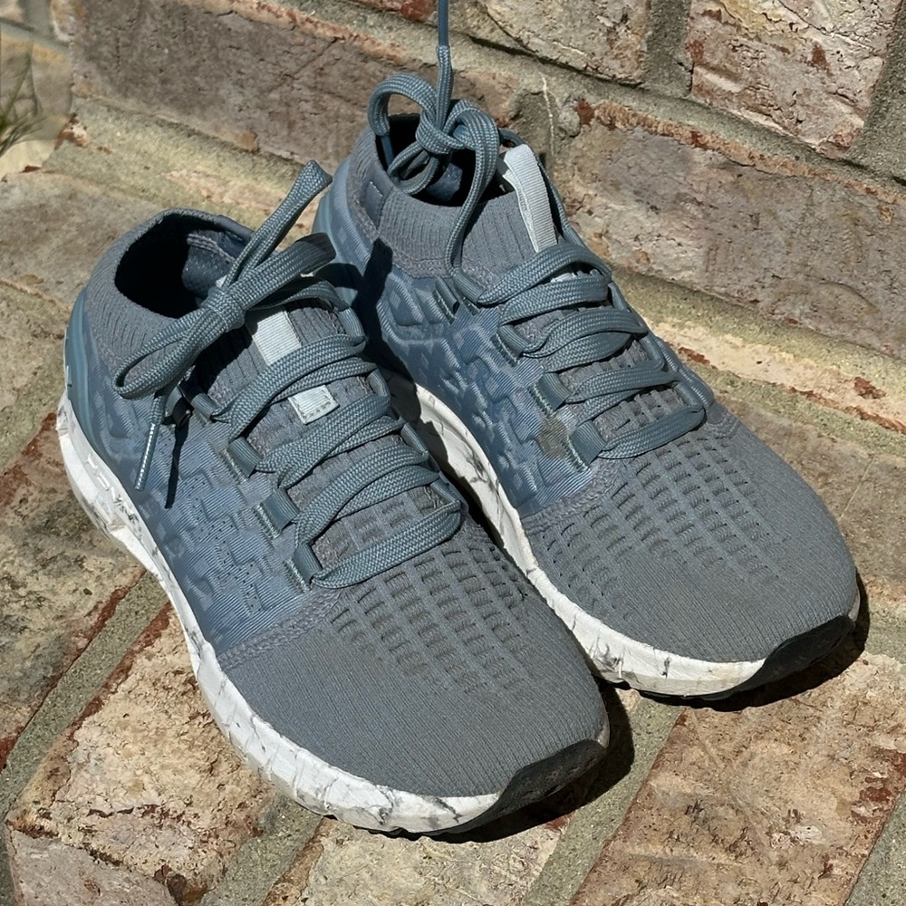 Womens UA HOVR Speedform Training Shoes